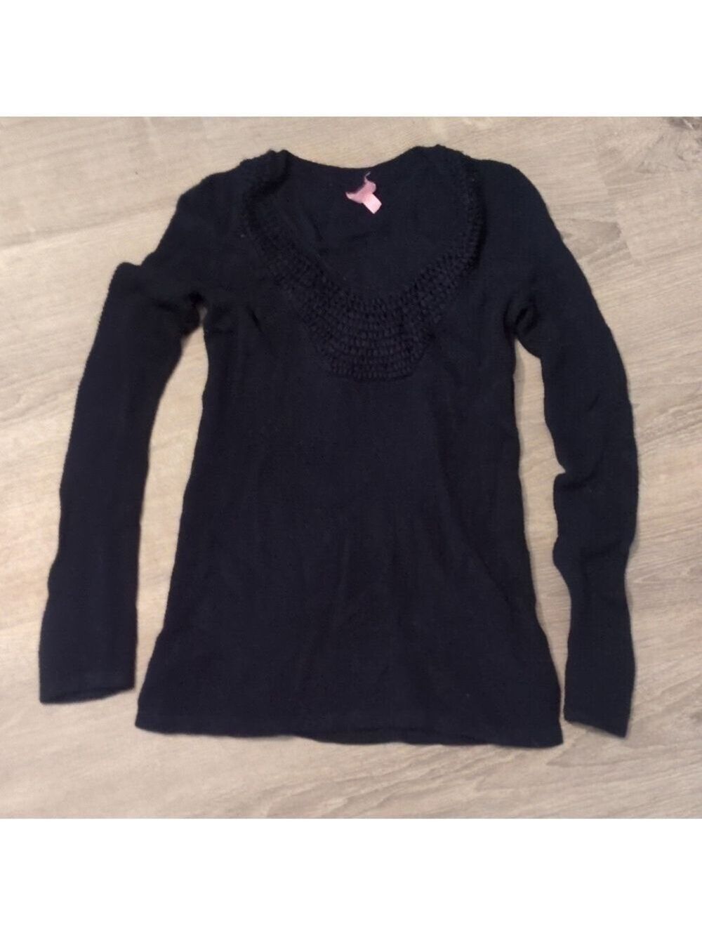 Lilly Pulitzer wool viscose blend navy sweater size medium